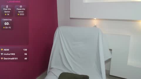 Jasmine Rose online show from 03.07.25