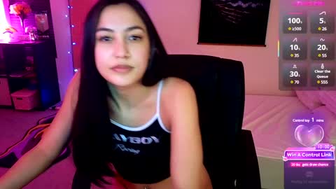 Snapshot of jasminewinters chatting on 02.02.25 Jasmine Winters online show from 02.02.25