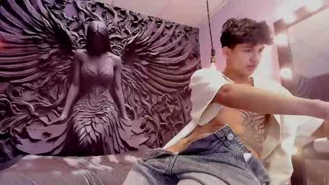 Snapshot of jason_graeats1 chatting on 10.17.25 JASON online show from 10.17.25