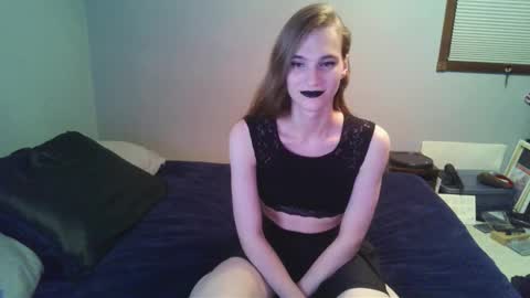 Snapshot of jasperargyle chatting on 10.18.25 JasperArgyle online show from 10.18.25