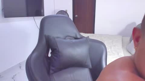 Snapshot of jasperbrooksx chatting on 01.28.25 JBrooksXx online show from 01.28.25