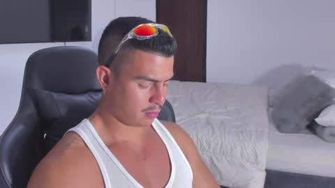 Snapshot of jasperbrooksx chatting on 01.29.25 JBrooksXx online show from 01.29.25