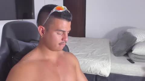 Snapshot of jasperbrooksx chatting on 02.01.25 JBrooksXx online show from 02.01.25