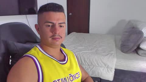 Snapshot of jasperbrooksx chatting on 02.05.25 JBrooksXx online show from 02.05.25