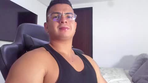 Snapshot of jasperbrooksx chatting on 02.08.25 JBrooksXx online show from 02.08.25