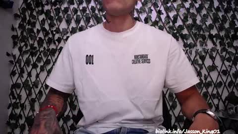 Snapshot of jasson_king01 chatting on 09.29.25 JKing online show from 09.29.25