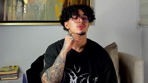 Lil Dark online show from 11.08.25