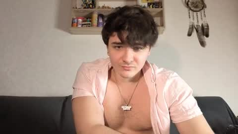 Snapshot of jastinpet chatting on 10.26.25 jastinpet online show from 10.26.25