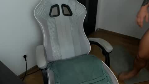 Snapshot of jaxonhunk chatting on 03.09.25 JaxonHunk online show from 03.09.25