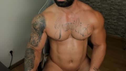 Snapshot of jaxonhunk chatting on 09.23.25 JaxonHunk online show from 09.23.25