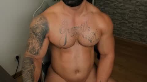 Snapshot of jaxonhunk chatting on 09.25.25 JaxonHunk online show from 09.25.25