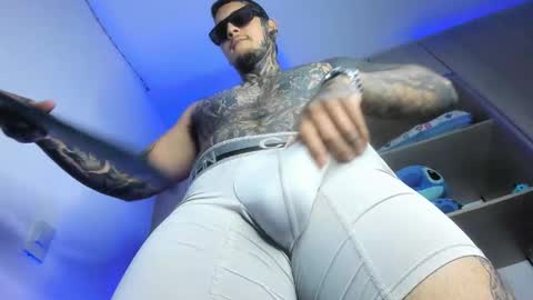 Michael independient model online show from 02.24.26