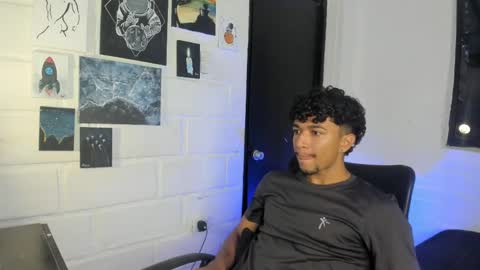 Snapshot of jay_aalvarez chatting on 03.23.26 Jay online show from 03.23.26