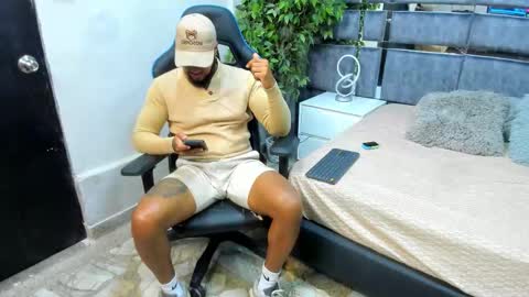 Snapshot of jay_jhonson chatting on 02.04.26 jay jhonson online show from 02.04.26