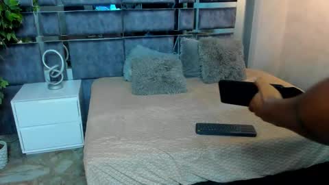 Snapshot of jay_jhonson chatting on 02.19.26 jay jhonson online show from 02.19.26