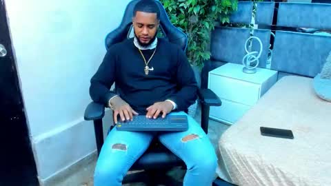 Snapshot of jay_jhonson chatting on 02.20.26 jay jhonson online show from 02.20.26