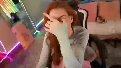 JennyBlighe online show from 03.25.26