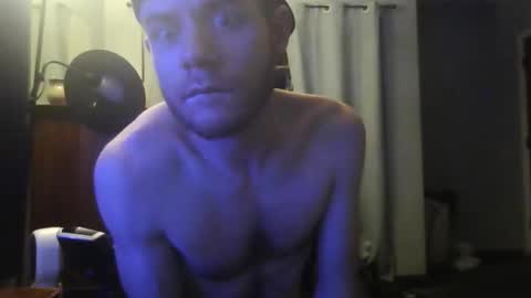 Snapshot of jaybrik92 chatting on 02.14.26 Jlio Delgauto online show from 02.14.26