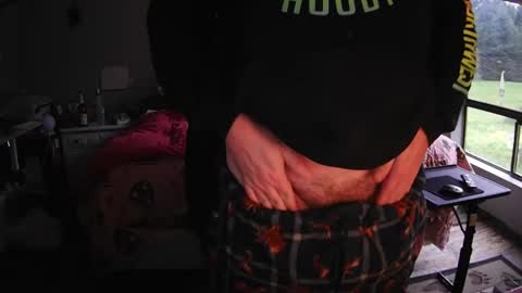 Grand Zaddy or Jay its casual online show from 01.02.25