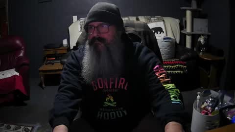 Grand Zaddy or Jay its casual online show from 09.26.25