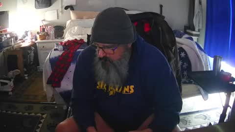 Grand Zaddy or Jay its casual online show from 05.15.26