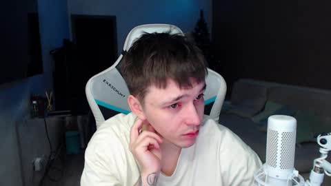 Jayce online show from 12.21.24
