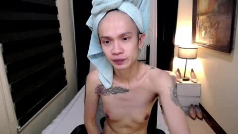 Anne Fox online show from 04.06.26