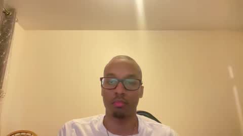 Snapshot of jaysmooth987 chatting on 11.04.25 jaysmooth987 online show from 11.04.25