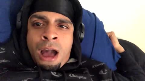 Jayfly online show from 11.10.25