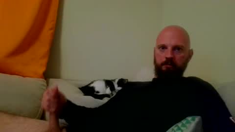 Snapshot of jayw82730 chatting on 10.22.25 Jay online show from 10.22.25