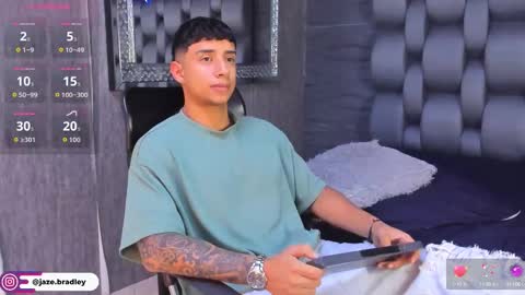 jaze_bradley online show from 10.13.25