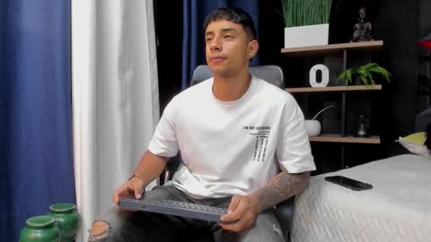 jaze_bradley online show from 12.01.25