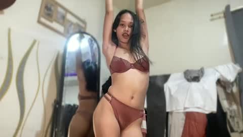 Snapshot of jazh21 chatting on 06.19.26 jash online show from 06.19.26