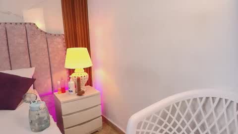 Jazmin online show from 11.01.25