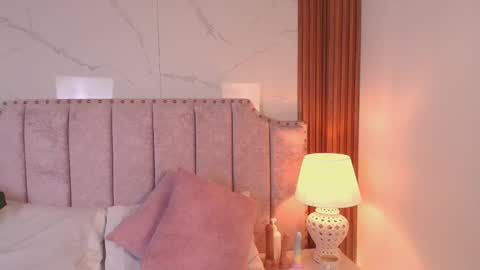 Jazmin online show from 12.01.25