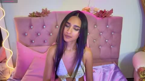 Jazmin  online show from 01.29.25