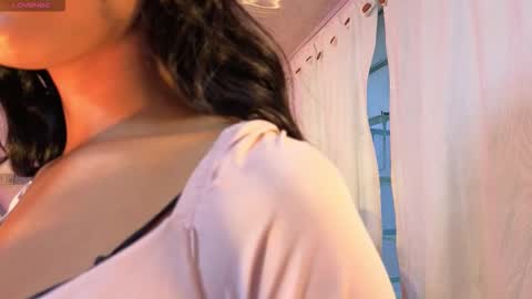 Jazmin  online show from 10.28.25