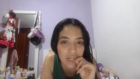 Snapshot of jazminojeda chatting on 04.30.26 jazminojeda online show from 04.30.26