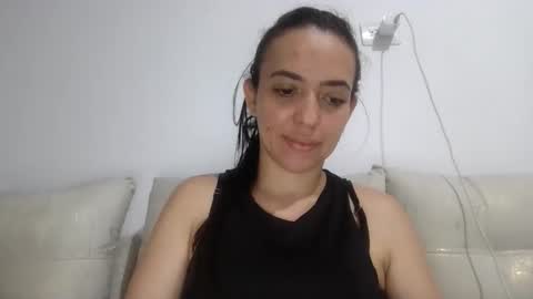 Snapshot of jazminojeda chatting on 06.05.26 jazminojeda online show from 06.05.26