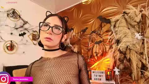 Jazmin online show from 10.21.25