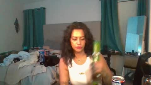 Snapshot of jbayxo619 chatting on 09.21.25 jbayxo619 online show from 09.21.25