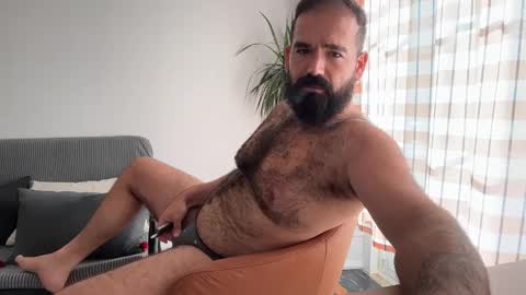 Snapshot of jbearbearbear chatting on 09.08.25 jbearbearbear online show from 09.08.25