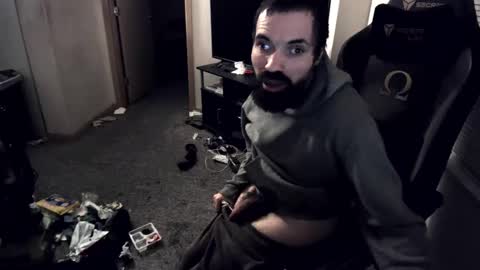 Snapshot of jburns87 chatting on 12.27.24 jburns87 online show from 12.27.24