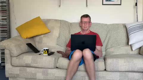 Snapshot of jcar57 chatting on 03.09.25 Jon online show from 03.09.25