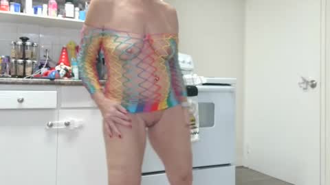 JCcurves online show from 12.19.24