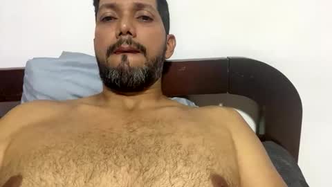 jcpb69 online show from 10.14.25