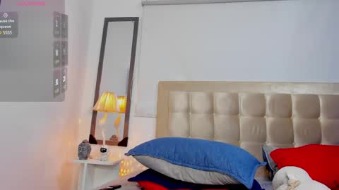 Snapshot of jdaniel_shellby chatting on 02.12.25 jhon online show from 02.12.25