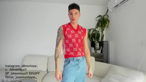 Snapshot of jdmontoya_ chatting on 01.09.25 jdmontoya_ online show from 01.09.25