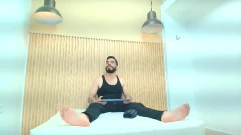 JEAN online show from 03.17.26