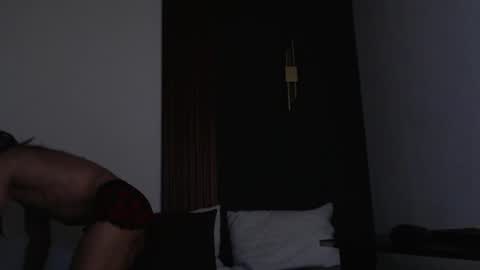 Snapshot of jeanys_sneider chatting on 01.12.25 Jeays online show from 01.12.25